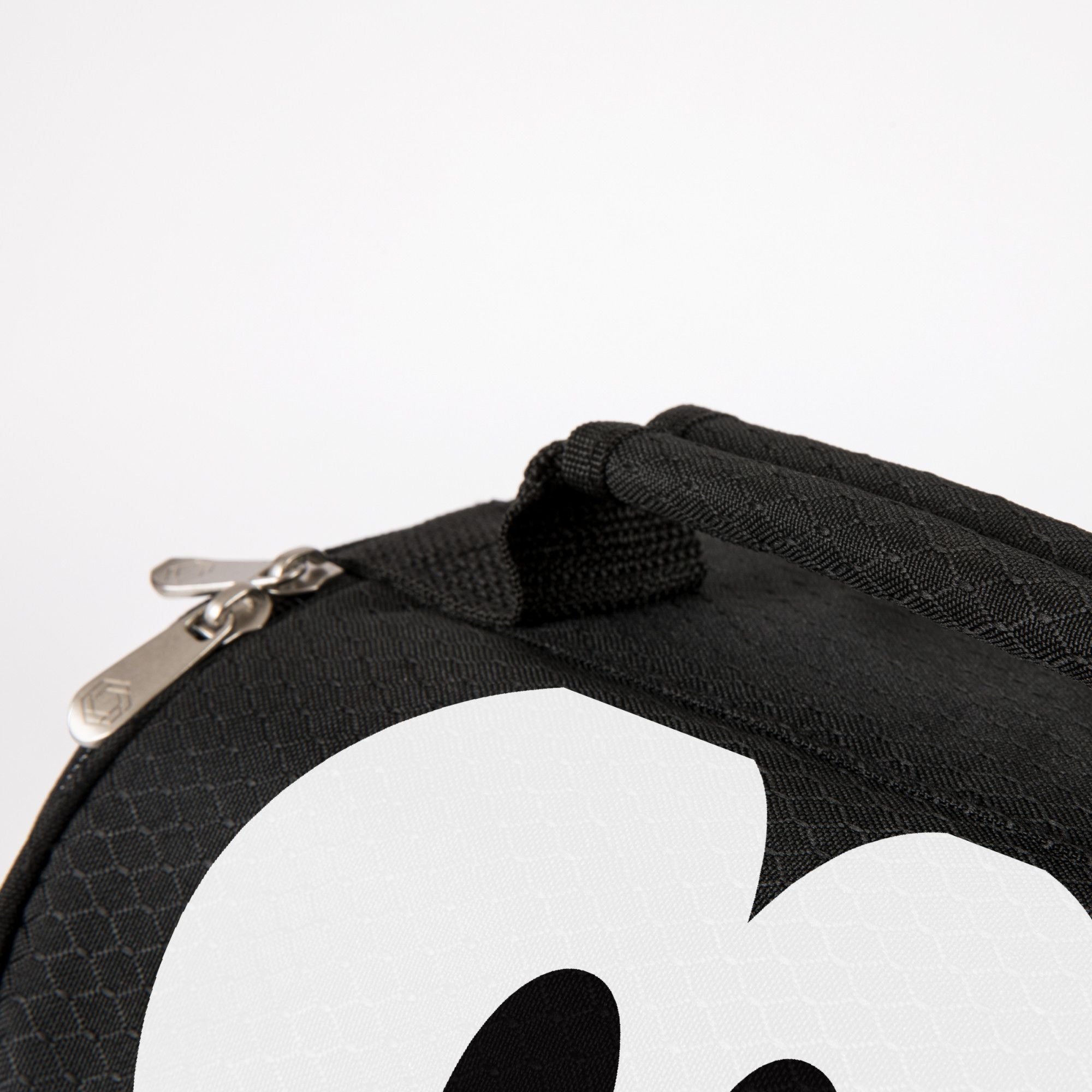 Picnic Time Black Mickey Mouse - 'Pranzo' Lunch Tote